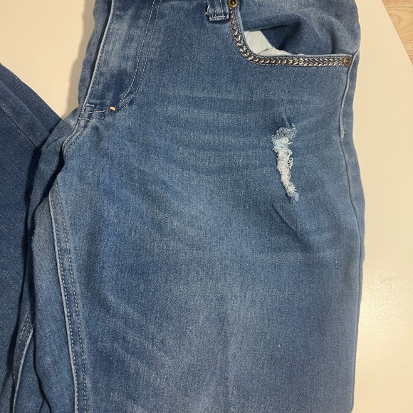 Women’s Ankle & Cropped Jeans size 10 - Picture 2 of 5